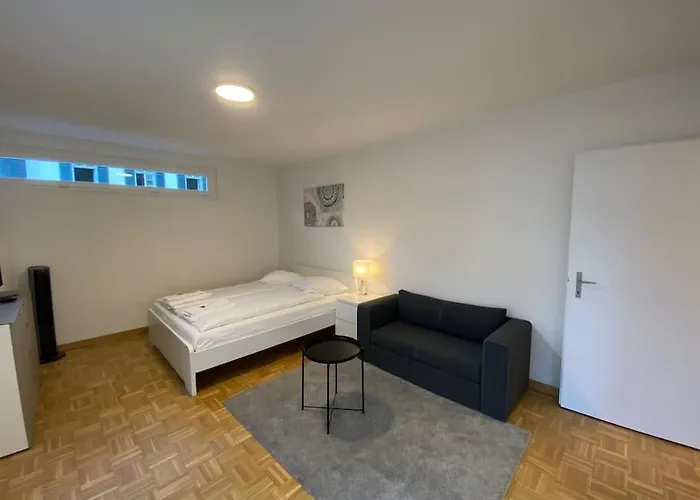 Practical Studio In The City Center - Art 7